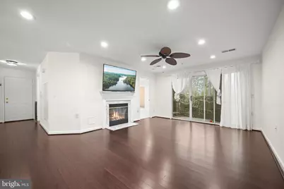 15306 Diamond Cove Terrace #APT I, Rockville, MD 20850 - Photo 12