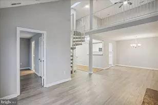 12901 Churchill Ridge Cir, Germantown, MD 20874 - Photo 4