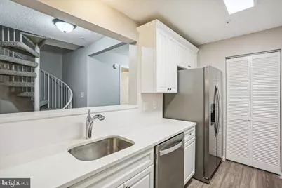 12901 Churchill Ridge Circle #14, Germantown, MD 20874 - Photo 4