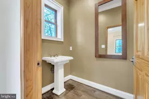 6415 Bradley Blvd, Bethesda, MD 20817 - Photo 16