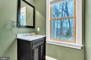 6415 Bradley Blvd, Bethesda, MD 20817 - Photo 18