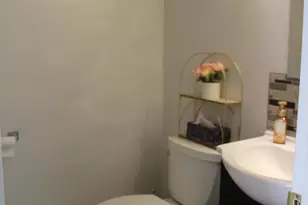 15002 Eardley Ct, Silver Spring, MD 20906 - Photo 26