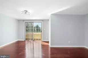 8804 Rustburg Cir, Gaithersburg, MD 20886 - Photo 14