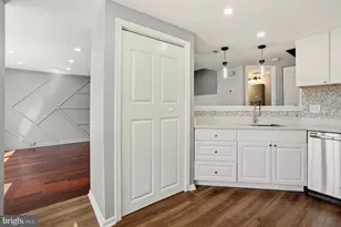 8804 Rustburg Cir, Gaithersburg, MD 20886 - Photo 10