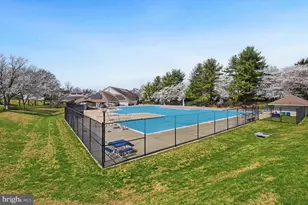 8804 Rustburg Cir, Gaithersburg, MD 20886 - Photo 30