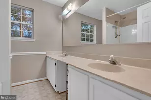 10603 Hunters Chase Ln, Damascus, MD 20872 - Photo 32