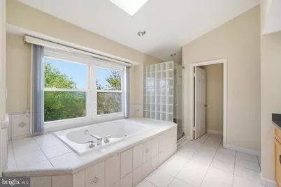 14440 Stonebridge View Drive, Gaithersburg, MD 20878 - Photo 28