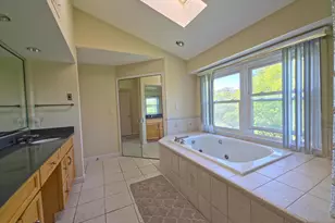 14440 Stonebridge View Dr, Gaithersburg, MD 20878 - Photo 34