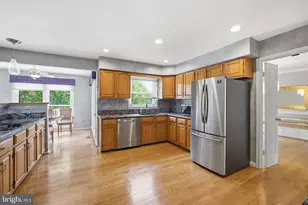 14440 Stonebridge View Dr, Gaithersburg, MD 20878 - Photo 14