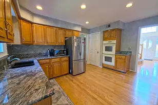 14440 Stonebridge View Dr, Gaithersburg, MD 20878 - Photo 14