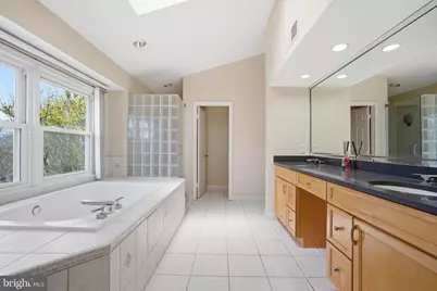 14440 Stonebridge View Drive, Gaithersburg, MD 20878 - Photo 26