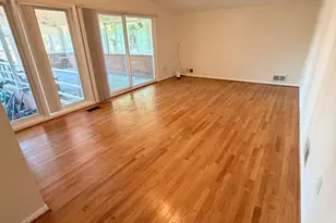 11412 Fairoak Dr, Silver Spring, MD 20902 - Photo 18