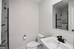 9430 Oak Grv Ln, Montgomery Village, MD 20886 - Photo 4