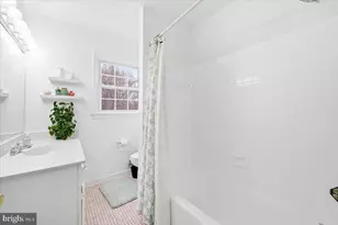 8709 Hawkins Creamery Rd, Gaithersburg, MD 20882 - Photo 18