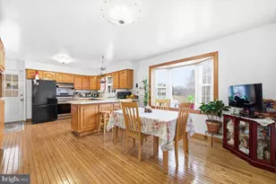 8709 Hawkins Creamery Rd, Gaithersburg, MD 20882 - Photo 6