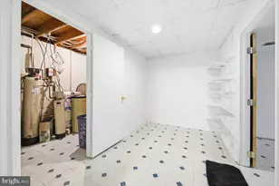 8709 Hawkins Creamery Rd, Gaithersburg, MD 20882 - Photo 28