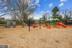 22 Cullinan Dr, Gaithersburg, MD 20878 - Photo 68