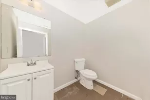 9309 Old Georgetown Rd, Bethesda, MD 20814 - Photo 32