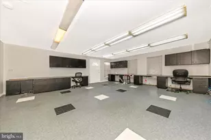 9309 Old Georgetown Rd, Bethesda, MD 20814 - Photo 10