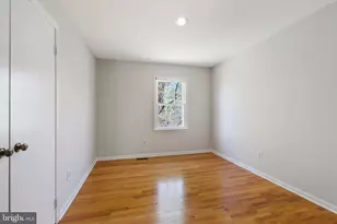 5 Canfield Ct, Potomac, MD 20854 - Photo 30