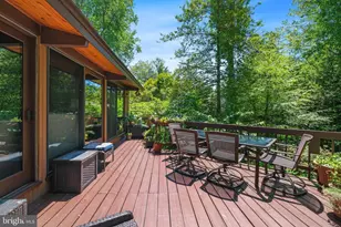 7908 Fenway Rd, Bethesda, MD 20817 - Photo 10
