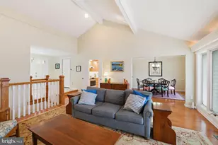 9201 Copenhaver Dr, Potomac, MD 20854 - Photo 8