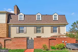 11030 Wickshire Way, North Bethesda, MD 20852 - Photo 2
