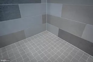 6405 Wilmett Rd, Bethesda, MD 20817 - Photo 72