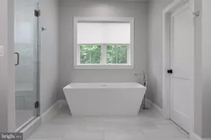 6405 Wilmett Rd, Bethesda, MD 20817 - Photo 28