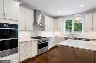 6405 Wilmett Rd, Bethesda, MD 20817 - Photo 14