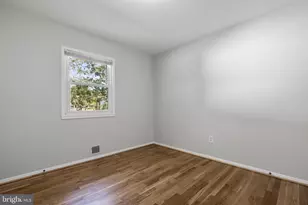 909 First St, Rockville, MD 20850 - Photo 26