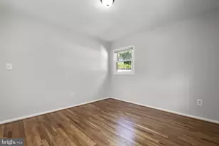 909 First St, Rockville, MD 20850 - Photo 24