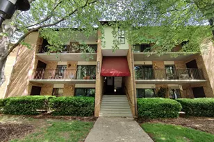 13135 Dairymaid Dr, Germantown, MD 20874 - Photo 2