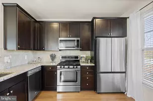 11800 Old Georgetown, Rockville, MD 20852 - Photo 16