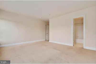 680 Orchard Ridge Drive #100, Gaithersburg, MD 20878 - Photo 18