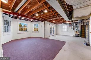 9101 Warfield Rd, Gaithersburg, MD 20882 - Photo 32