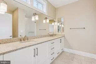 3675 Chevy Chase Lake Dr, Chevy Chase, MD 20815 - Photo 22