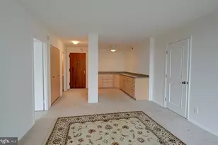 5225 Pooks Hill Rd, Bethesda, MD 20814 - Photo 12