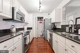 12901 Churchill Ridge Cir, Germantown, MD 20874 - Photo 12