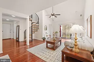 12901 Churchill Ridge Cir, Germantown, MD 20874 - Photo 4