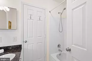 12901 Churchill Ridge Cir, Germantown, MD 20874 - Photo 24