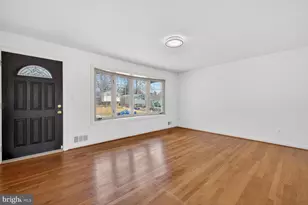 12910 Eloise Ave, Rockville, MD 20853 - Photo 2