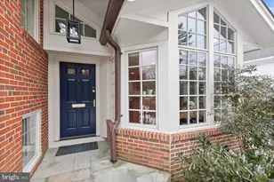 5628 Massachusetts Ave, Bethesda, MD 20816 - Photo 2