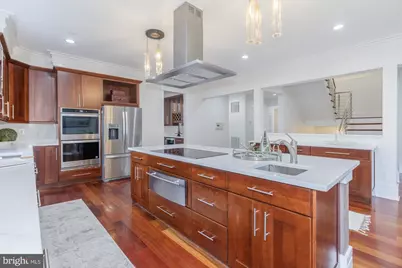 9715 Singleton Drive, Bethesda, MD 20817 - Photo 16