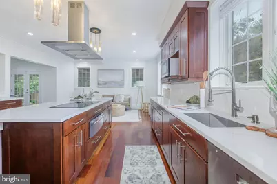9715 Singleton Drive, Bethesda, MD 20817 - Photo 18