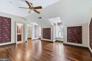 12600 Hill Creek Ln, Potomac, MD 20854 - Photo 52
