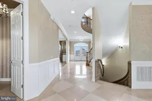 12600 Hill Creek Ln, Potomac, MD 20854 - Photo 12
