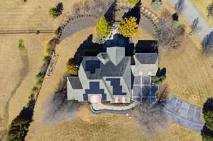 12600 Hill Creek Ln, Potomac, MD 20854 - Photo 108