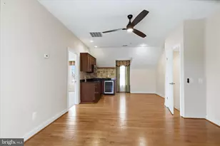 12600 Hill Creek Ln, Potomac, MD 20854 - Photo 66