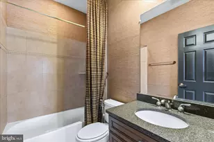 12600 Hill Creek Ln, Potomac, MD 20854 - Photo 52